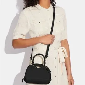 【COACH】新作★ 2way ミニバッグ ★Sydney Satchel ★ 送料込!! セール☆Coach Sydneyシドニー2wayサッチェルクロスボディバッグ